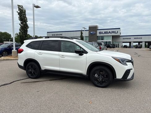 Used 2026 Subaru Ascent Premium AWD/4WD image 1