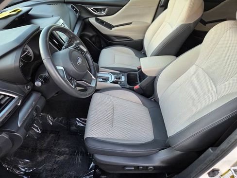 Used 2020 Subaru Forester Premium w/ Popular Package #1 AWD/4WD image 9