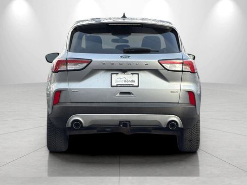 Used 2022 Ford Escape SE image 7