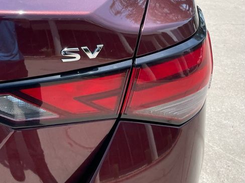 Used 2024 Nissan Sentra SV FWD image 6