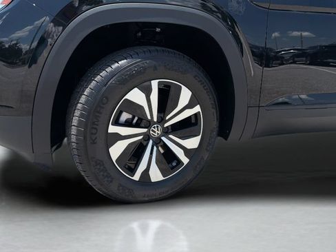New 2026 Volkswagen Atlas SE FWD image 10