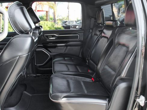 Used 2019 RAM 1500 Laramie image 37