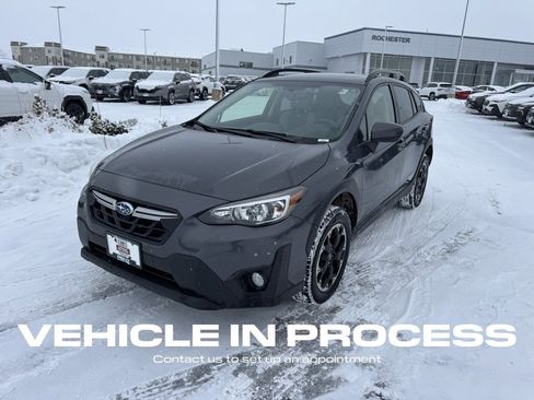 Used 2023 Subaru Crosstrek 2.0i Premium image 7