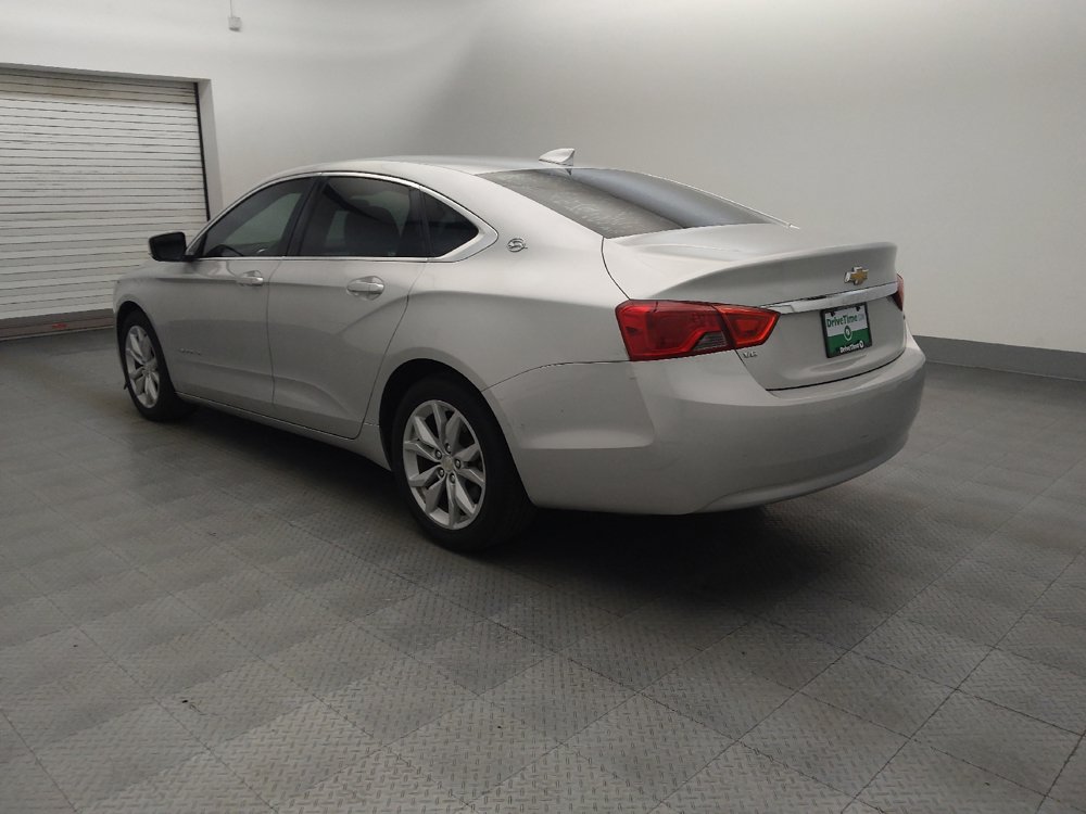 Used 2016 Chevrolet Impala LT FWD image 5