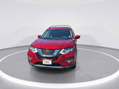 Used 2019 Nissan Rogue SL w/ Premium Package AWD/4WD image 3