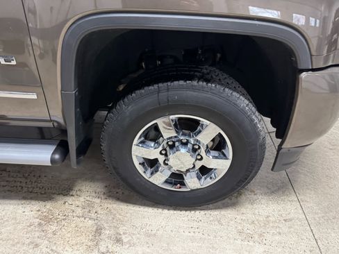 Used 2015 GMC Sierra 3500 Denali w/ Duramax Plus Package image 6