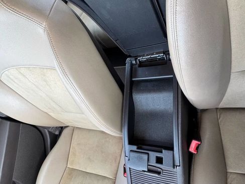 Used 2010 Chevrolet Malibu LT w/ Interface Package image 25