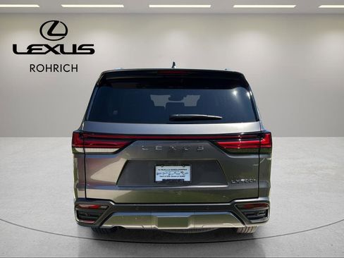 New 2026 Lexus LX 700h Luxury AWD/4WD image 8