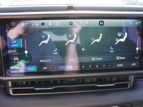 Certified 2025 Jeep Wrangler Unlimited Rubicon 4xe w/ Safety Group image 24