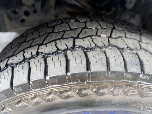 Used 2015 Ford F150 Lariat w/ Equipment Group 502A Luxury image 27