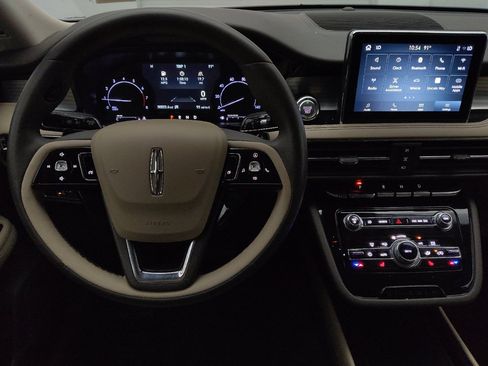 Used 2022 Lincoln Corsair FWD image 22