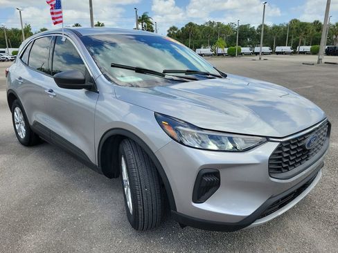Certified 2023 Ford Escape Active w/ Tech Pack #1 FWD image 7