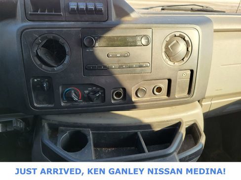 Used 2012 Ford E-350 and Econoline 350 Super Duty w/ PWR Locks & Windows Group image 10