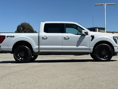 Used 2025 Ford F150 Lariat w/ Equipment Group 501A Mid AWD/4WD image 3