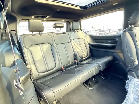 New 2026 Jeep Grand Wagoneer Limited AWD/4WD image 30