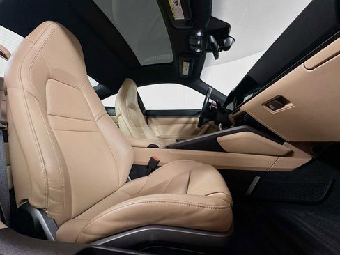 Certified 2022 Porsche 911 Carrera 4S image 27