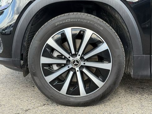 Certified 2023 Mercedes-Benz GLB 250 4MATIC image 16