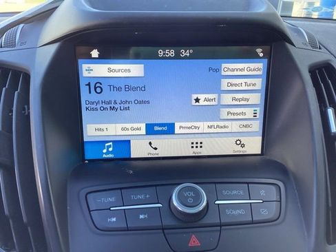 Used 2019 Ford Escape SEL image 30