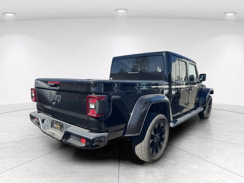 Used 2023 Jeep Gladiator Overland AWD/4WD image 6