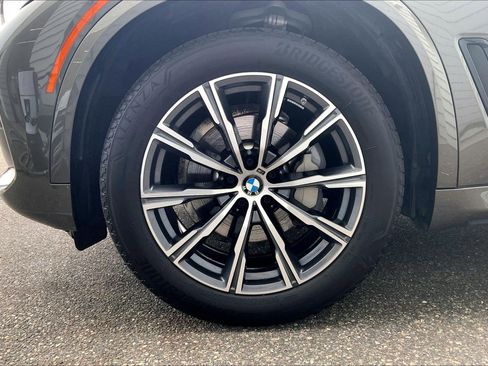 Certified 2023 BMW X5 xDrive40i w/ M Sport Package AWD/4WD image 9