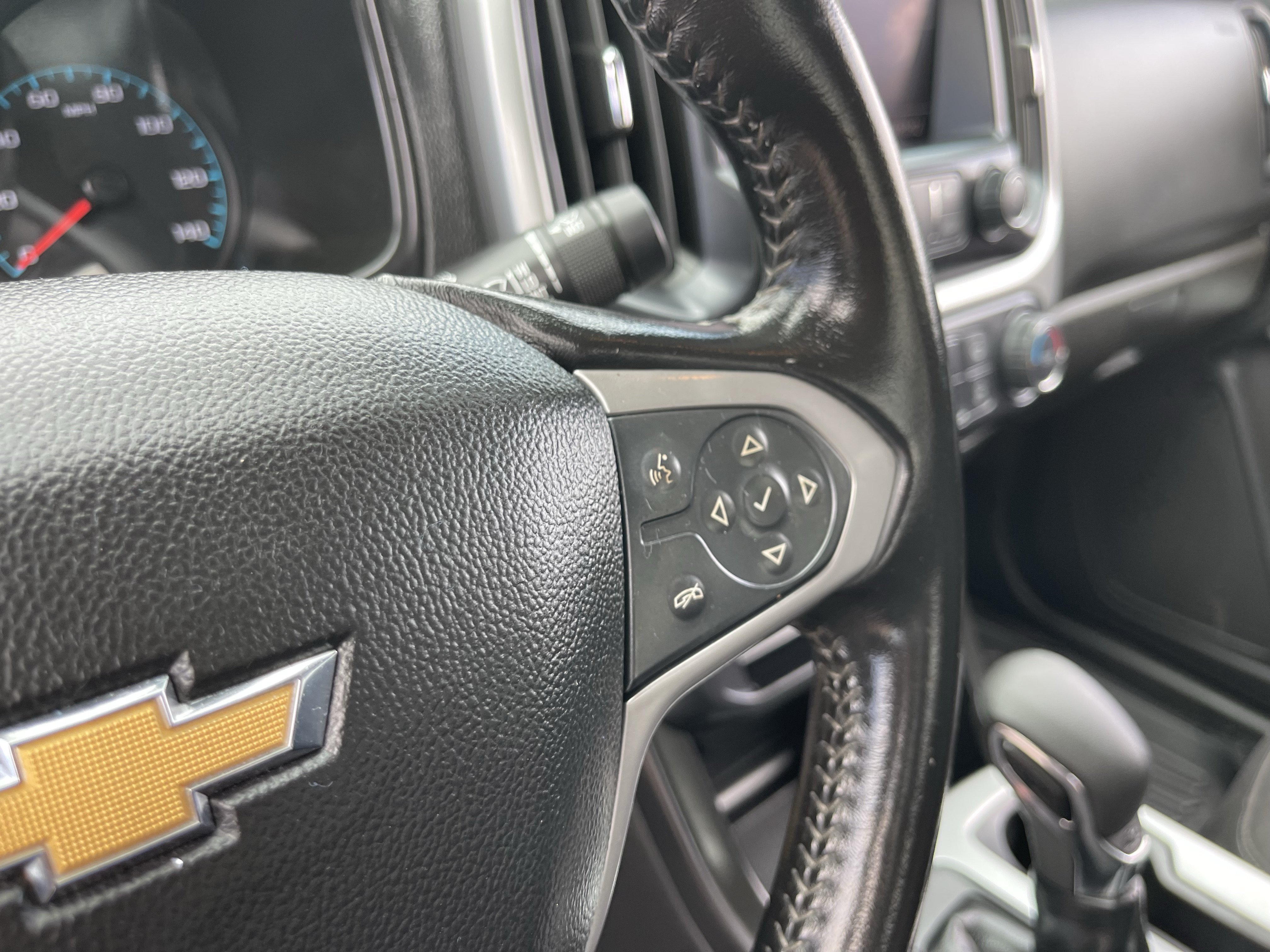 Used 2022 Chevrolet Colorado LT w/ LT Convenience Package RWD image 22