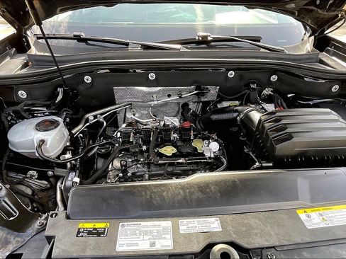 Used 2025 Volkswagen Atlas SE FWD image 54