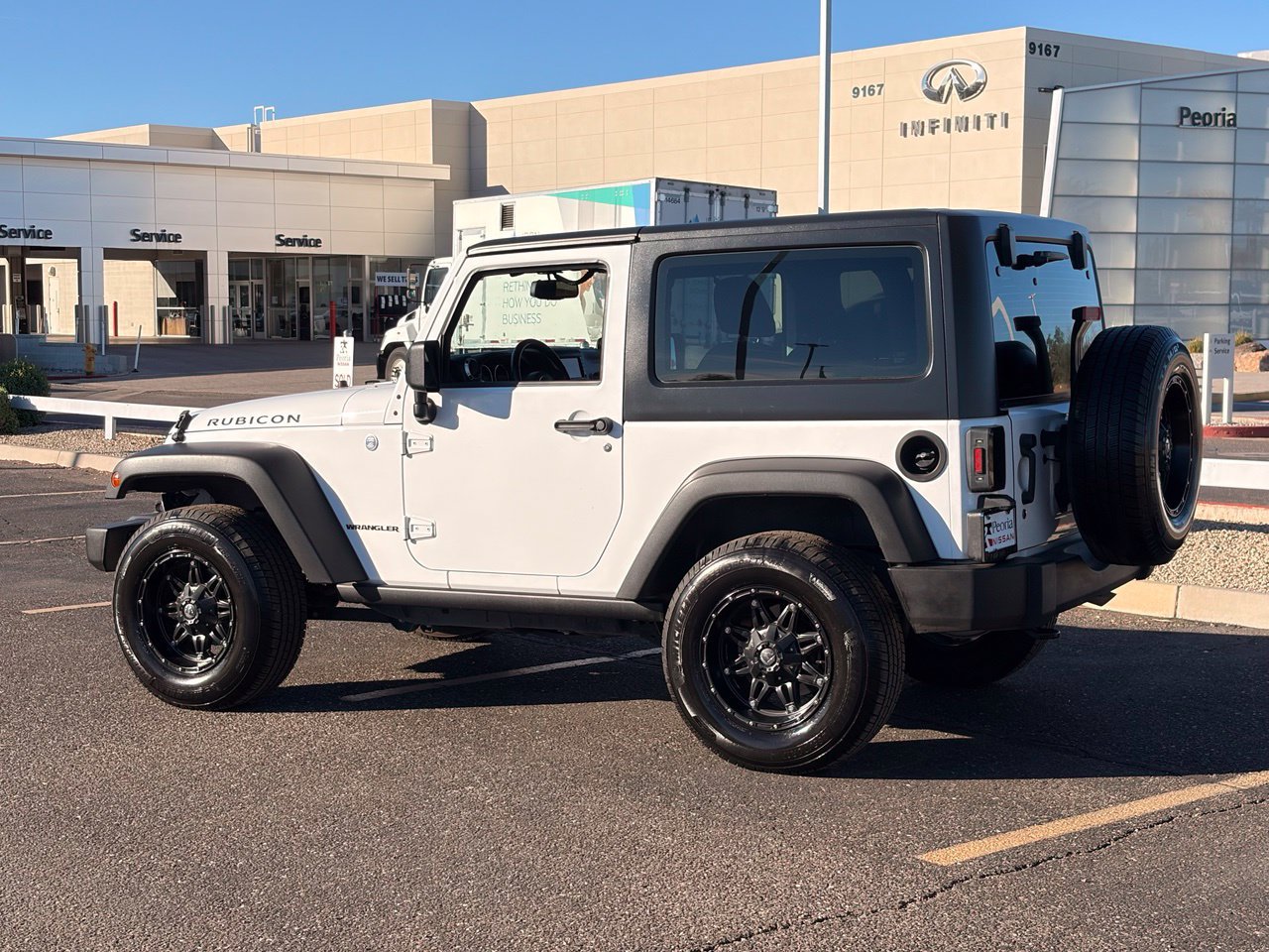 Used 2014 Jeep Wrangler Rubicon w/ Power Convenience Group AWD/4WD image 4