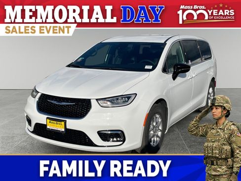 New 2026 Chrysler Pacifica Select FWD image 1