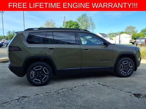 New 2026 Jeep Cherokee Laredo AWD/4WD image 8