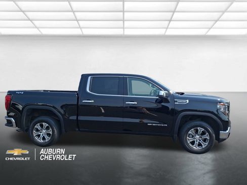 Certified 2025 GMC Sierra 1500 SLT AWD/4WD image 2