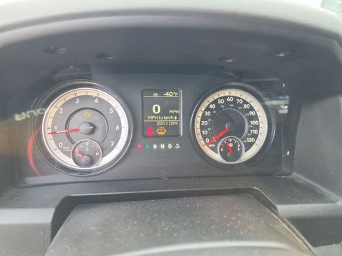 Used 2014 RAM 2500 Tradesman RWD image 2