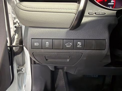 Used 2023 Toyota Camry XSE image 21