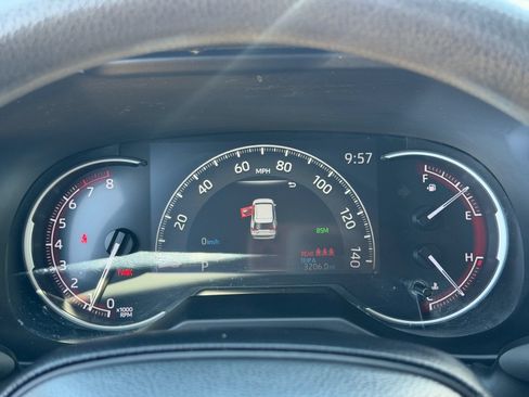 Used 2024 Toyota RAV4 XLE FWD image 24