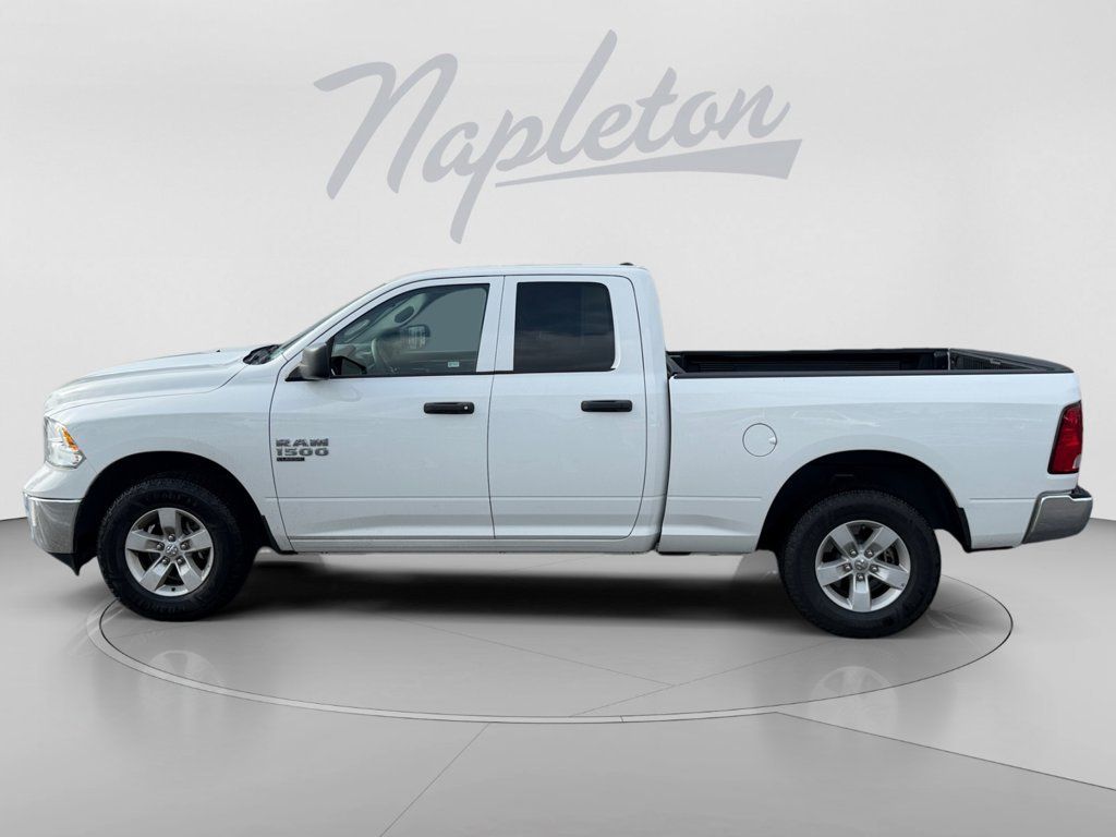 Used 2024 RAM 1500 Classic SLT AWD/4WD image 2