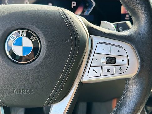 Used 2023 BMW X7 xDrive40i w/ Executive Package image 41