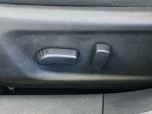 Used 2025 Nissan Altima 2.5 SV FWD image 20