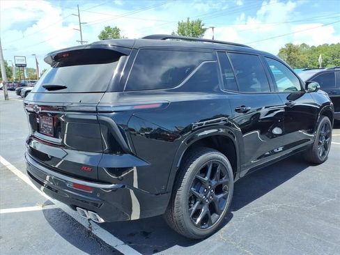 New 2026 Chevrolet Traverse RS FWD image 3