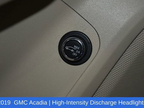 Used 2019 GMC Acadia Denali FWD image 24