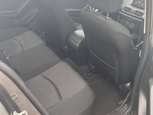 Used 2015 MAZDA MAZDA3 i Touring image 8