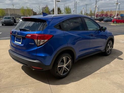 Certified 2021 Honda HR-V EX-L image 5
