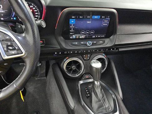 Used 2019 Chevrolet Camaro SS RWD image 9