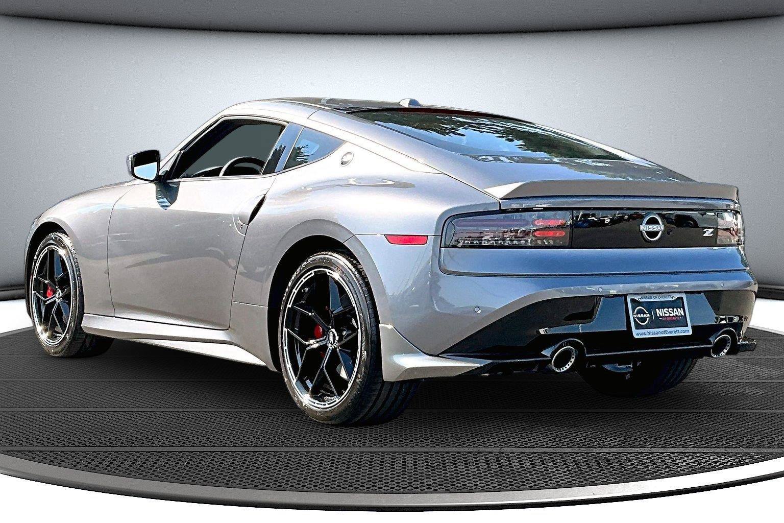 New 2027 Nissan Z Performance RWD image 4