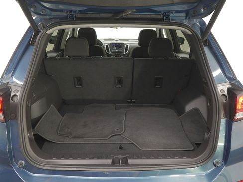 Used 2024 Chevrolet Equinox LT image 9