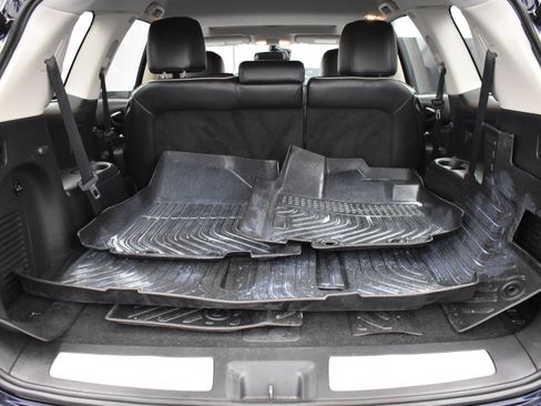 Used 2019 INFINITI QX60 Luxe w/ Essential Package image 10