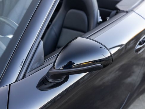 Used 2016 Porsche 911 Carrera image 17