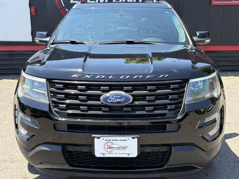 Used 2017 Ford Explorer Sport AWD/4WD image 8