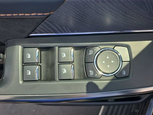 Used 2023 Ford F150 Platinum w/ Equipment Group 701A High AWD/4WD image 31