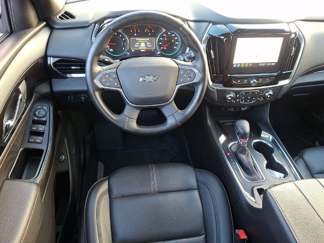 Used 2023 Chevrolet Traverse RS w/ LPO, Floor Liner Package AWD/4WD image 2