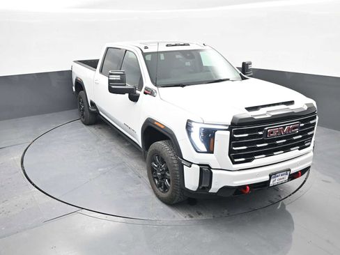 Used 2024 GMC Sierra 2500 AT4 w/ AT4 Premium Plus Package image 28