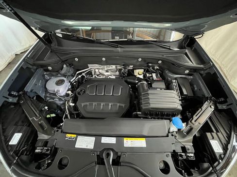 New 2026 Volkswagen Atlas SE image 29